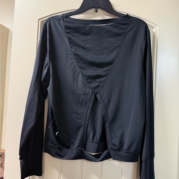 ZYIA Charcoal Long Sleeve Tee - Picture 2 of 3